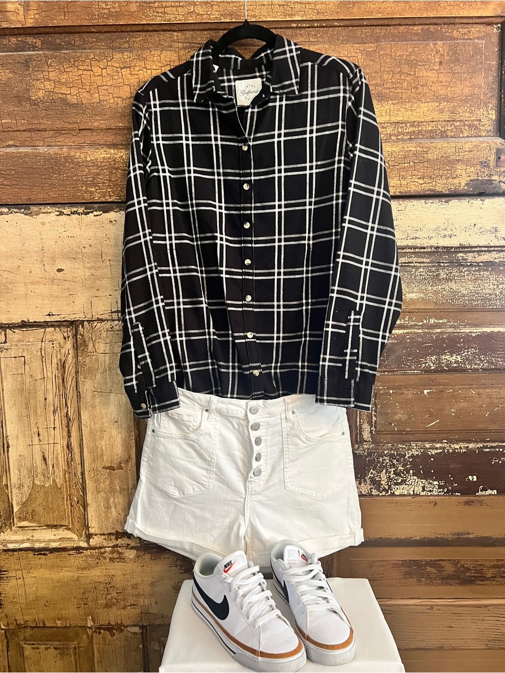 Jachs Girlfriend Black White Plaid Button Down Shirt | Long Sleeve Casual Size S